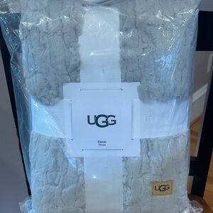 UGG Soft Gray Denali Throw